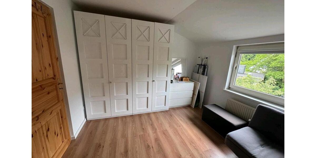 Dachgeschoßwohnung Goslar - 3.5 Zimmer, 86 m&sup2;, 820&euro; | Angebot:26417406