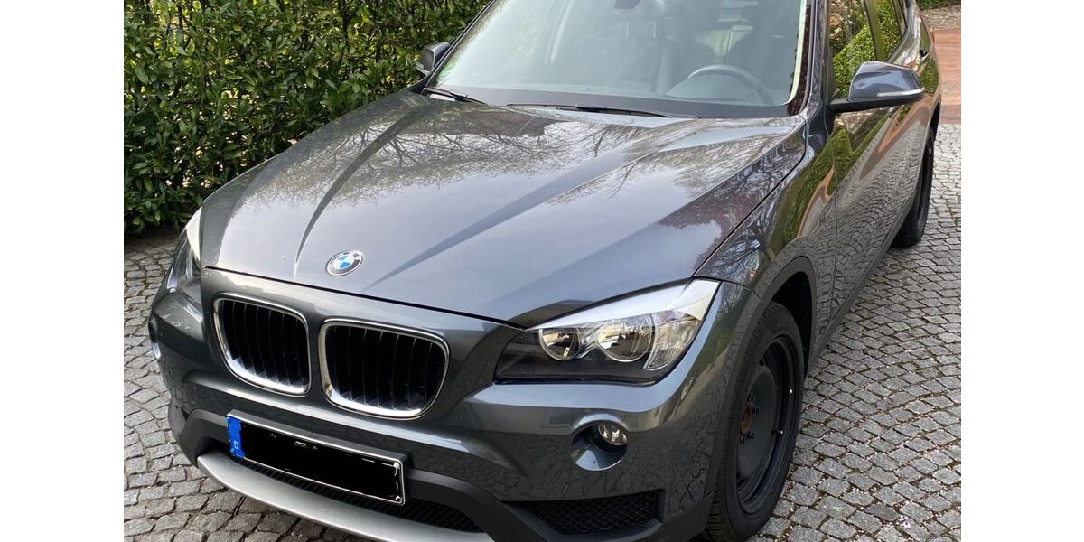 BMW X1 32.319 km 14.750 &euro; Hamburg 22453