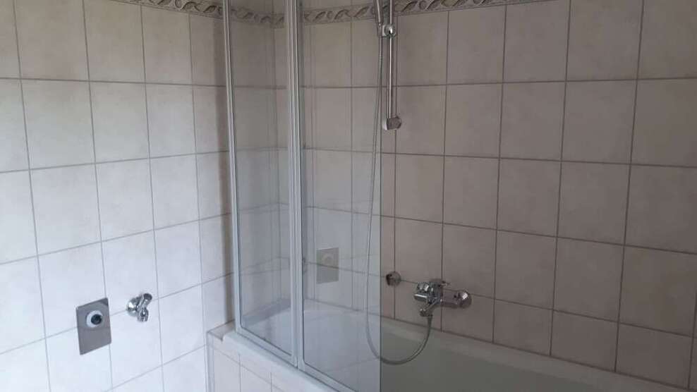 Wohnung zum Mieten in Lengefeld OT Wünschendorf 390 € 75 m²