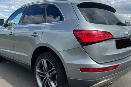 Audi Q5 290.000 km 8.900 &euro; Kelkheim 65779