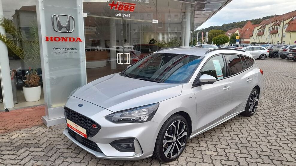 Ford Focus 30.250 km 16.995 € Heidenau 01809