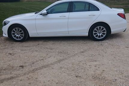 Mercedes-Benz C 180 108.400 km 17.499 &euro; Gruibingen 73344