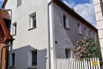 Haus Spalt - 7 Zimmer, 399.000&euro; | Angebot:26696773