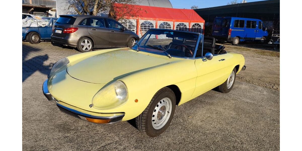 Alfa Romeo Spider 90.000 km 14.950 &euro; Esslingen 73734