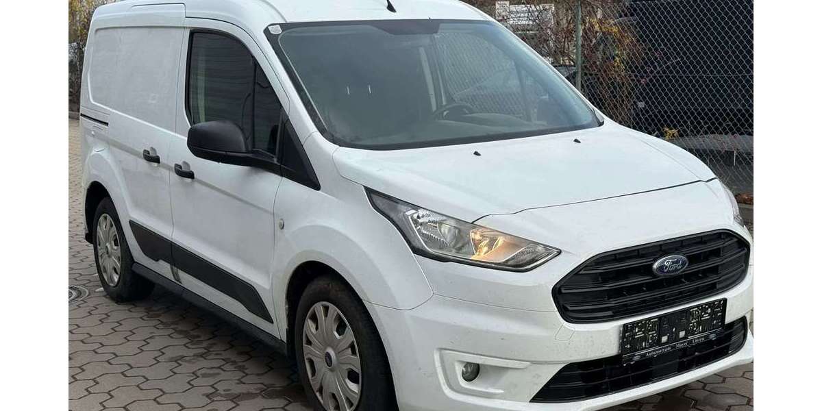 Ford Transit Connect 206.166 km 6.990 &euro; Nürnberg 90431
