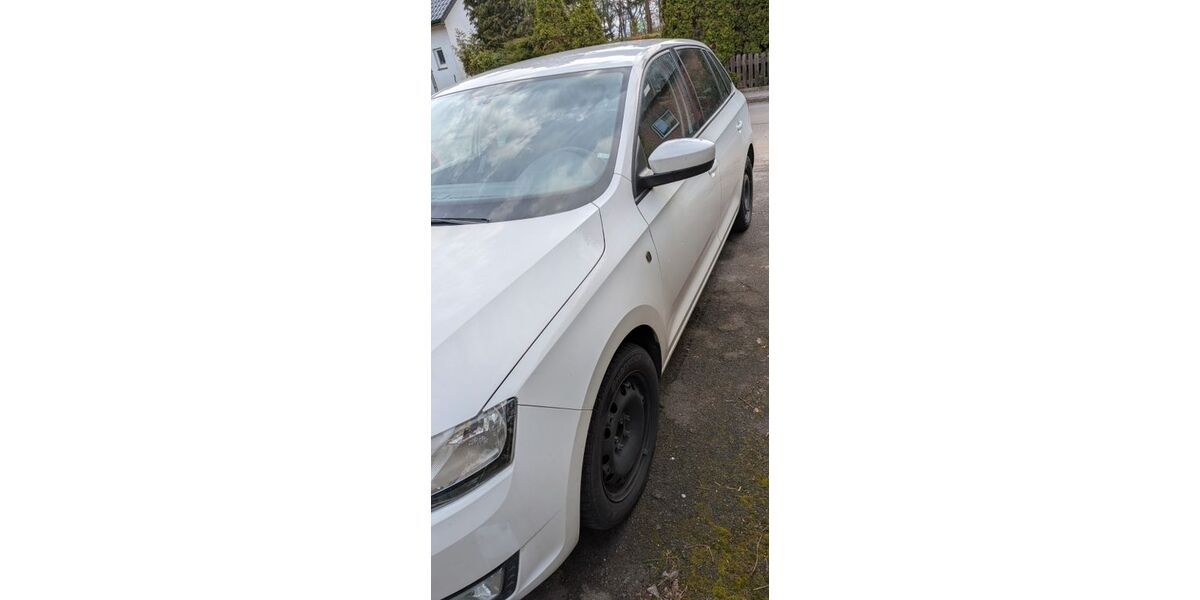 Skoda Rapid 146.000 km 5.400 &euro; Oppenwehe 32351