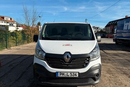 Renault Trafic 167.583 km 8.300 &euro; Werder havel 14542