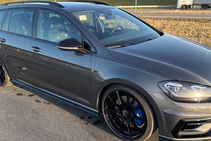 VW Golf 98.500 km 25.890 &euro; Neufahrn 84088