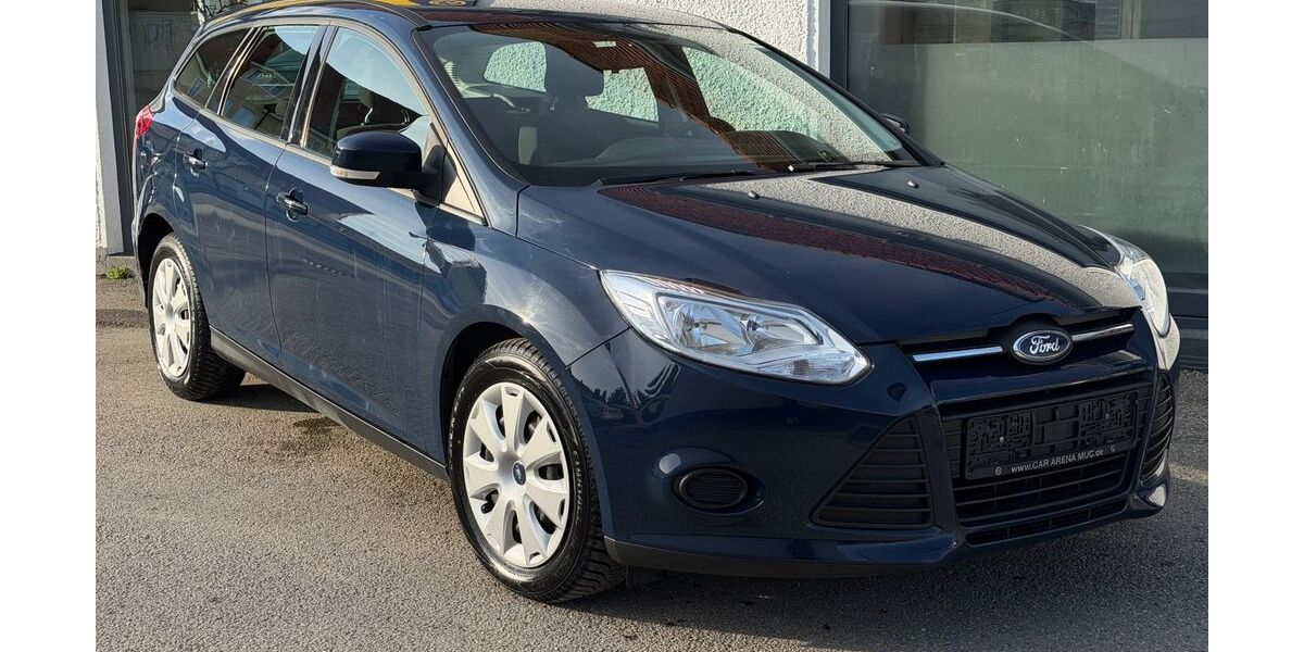 Ford Focus 87.000 km 6.490 &euro; Eichenau 82223