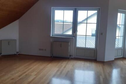 Wohnung Vilshofen an der Donau - 2 Zimmer, 75 m&sup2;, 520&euro; | Angebot:24829115