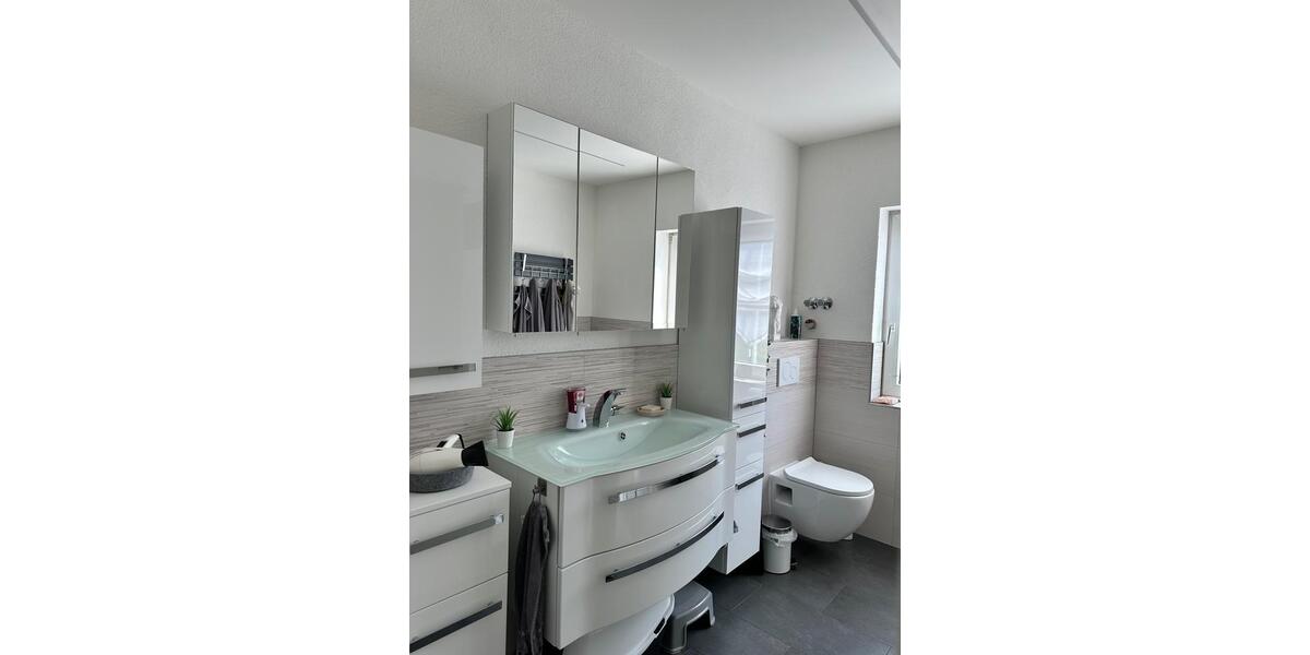Erdgeschoßwohnung Kassel Niederzwehren - 3 Zimmer, 92 m&sup2;, 315.000&euro; | Angebot:27144251