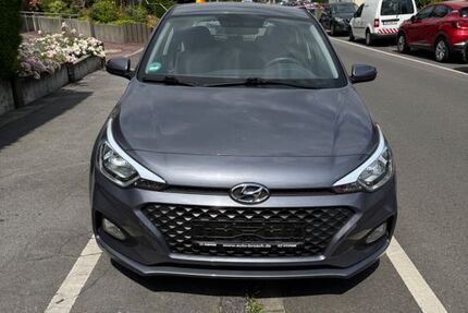 Hyundai i20 37.323 km 13.300 &euro; Dortmund 44309