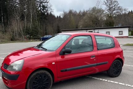 Renault Clio 162.387 km 1.650 &euro; Königsfeld 78126