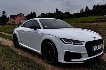 Audi TT 57.000 km 35.800 € Regensburg 93049