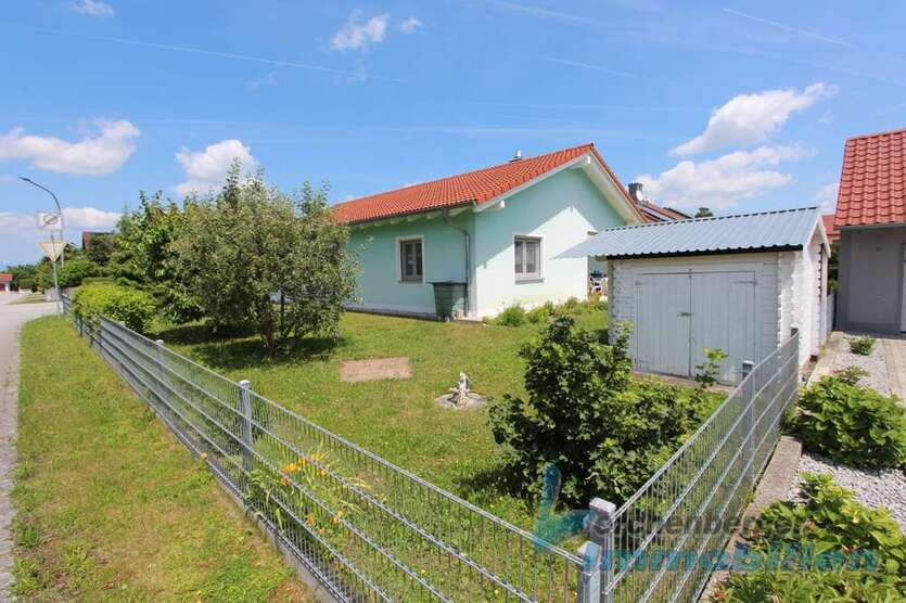 Haus zum Kaufen in Aholming 379.000 € 95 m²
