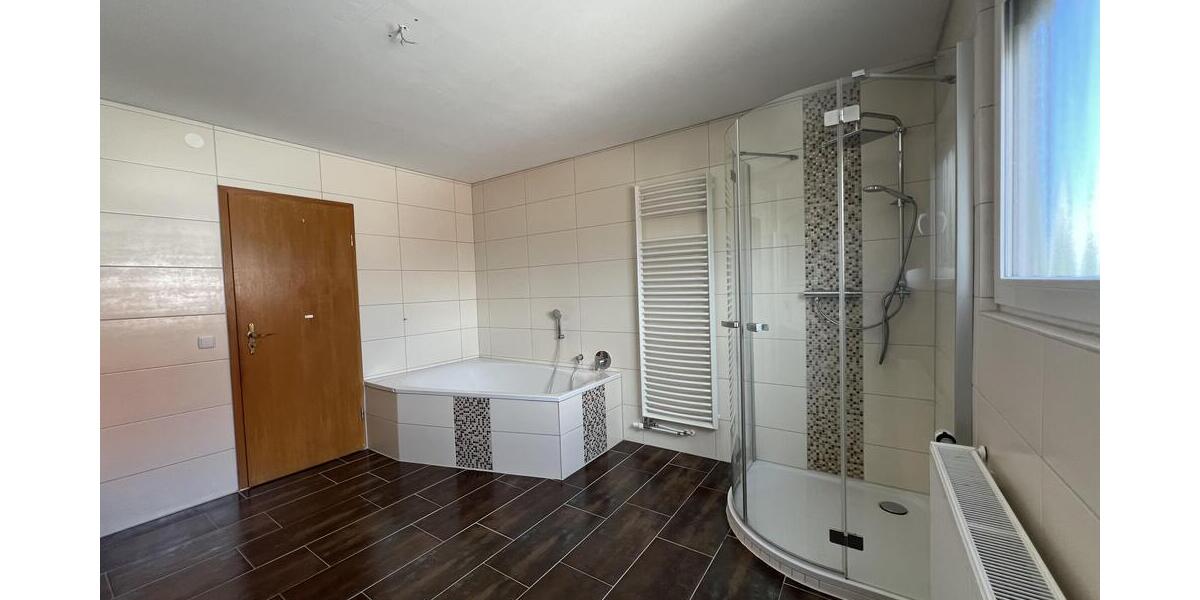 Weitsicht vor der Haustür - Einfamilienhaus Giesen Giesen | Angebot:27091097