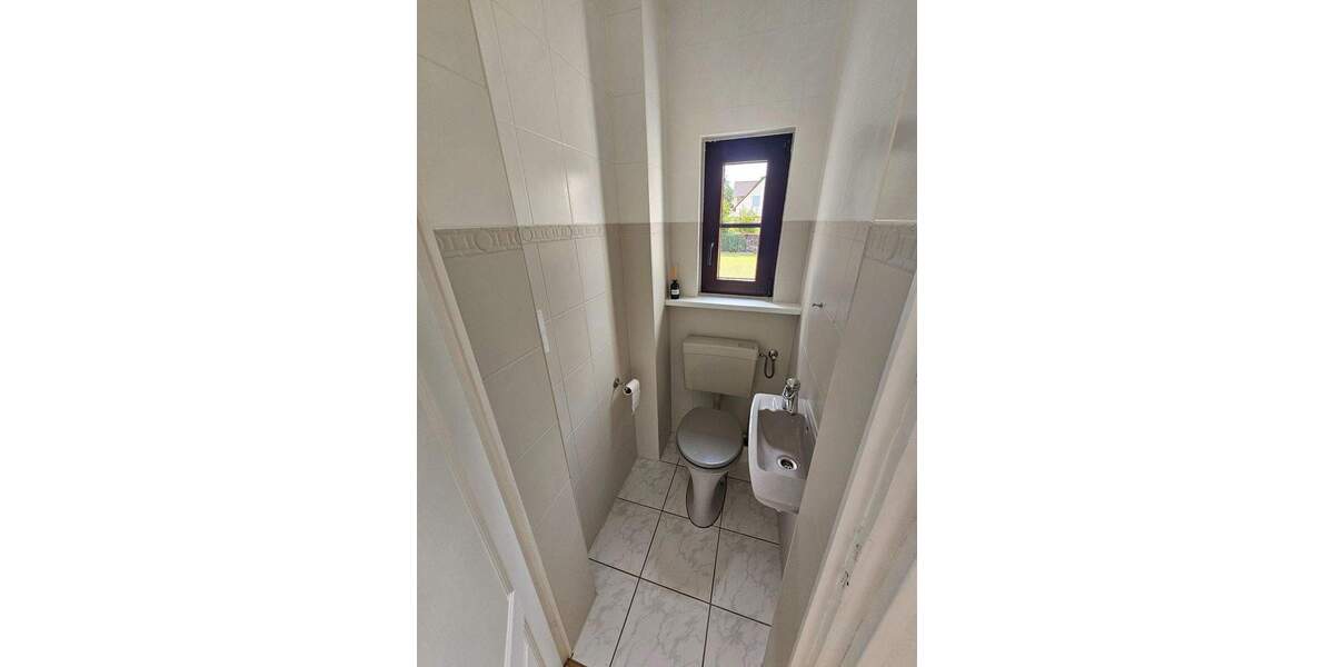 Einfamilienhaus Großpösna - 8 Zimmer, 217 m&sup2;, 2.520&euro; | Angebot:22434763