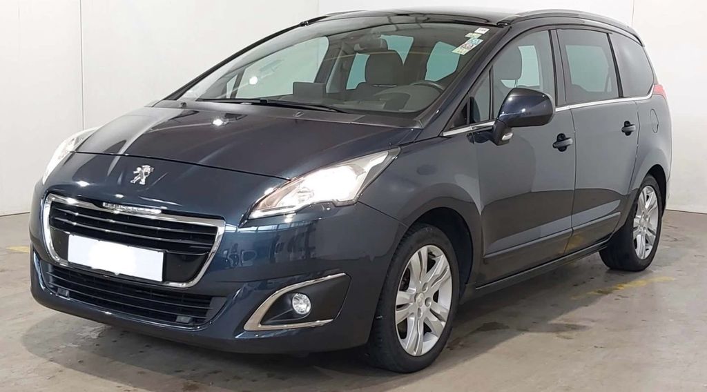Peugeot 5008 138.000 km 11.980 &euro; Giesen 31180