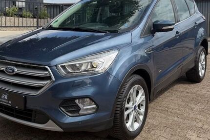 Ford Kuga 176.000 km 12.499 &euro; Ritterhude 27721