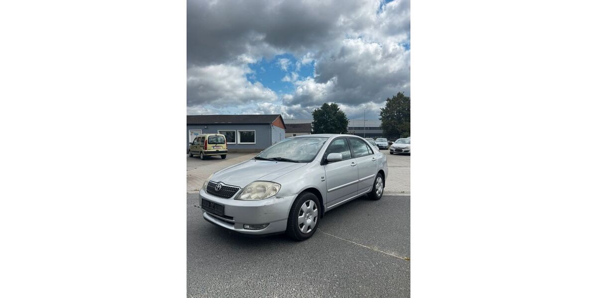 Toyota Corolla 159.000 km 2.390 &euro; Velten 16727