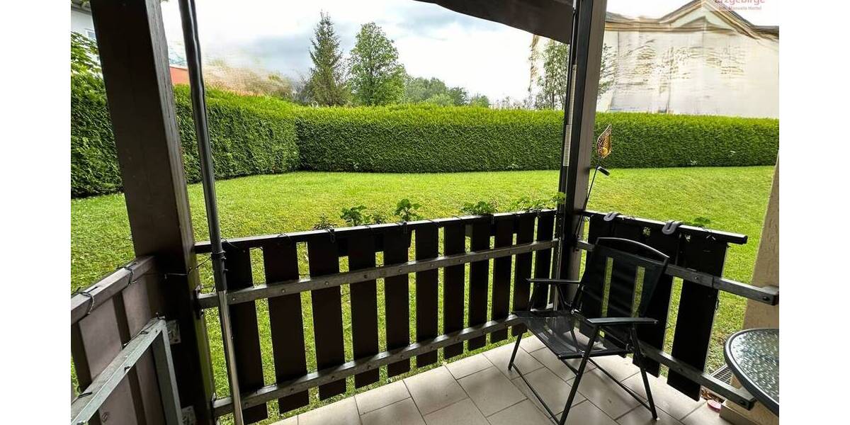 Eigentumswohnung in Traumlage: 4-Raum, Balkon & Stellplatz in Oelsnitz | Erzgebirge bei Stollberg 4 zimmer