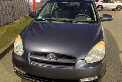 Hyundai Accent 135.000 km 750 &euro; Hamburg 22147