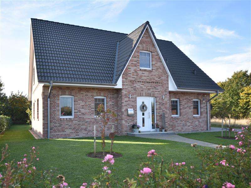 Einfamilienhaus Schwaan - 6 Zimmer, 176 m&sup2;, 405.000&euro; | Angebot:24224141
