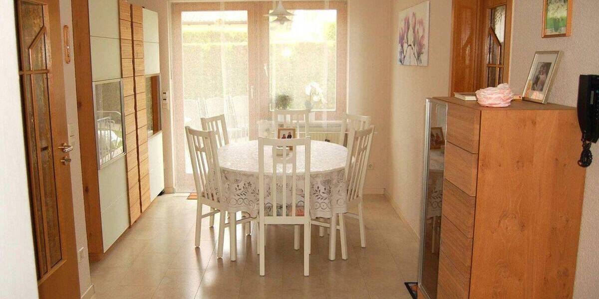 Doppelhaushälfte Hilzingen - 4 Zimmer, 116 m&sup2;, 550.000&euro; | Angebot:26789787