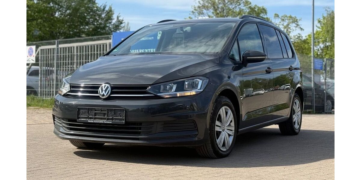 VW Touran 140.000 km 13.599 &euro; Hannover 30179
