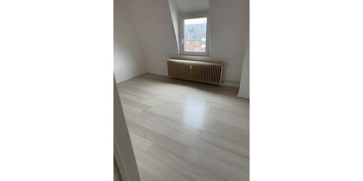 Dachgeschoßwohnung Bremen Hemelingen - 2.5 Zimmer, 55 m&sup2;, 750&euro; | Angebot:26664578
