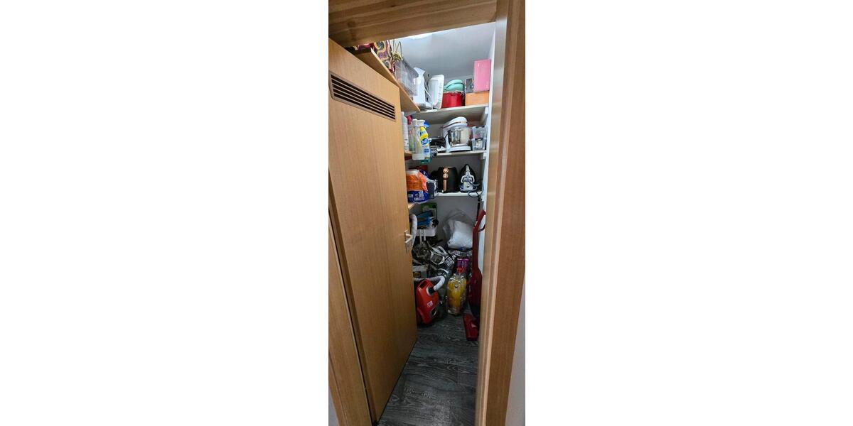 Etagenwohnung Schweinfurt Haardt - 3 Zimmer, 80 m&sup2;, 225.000&euro; | Angebot:26823838