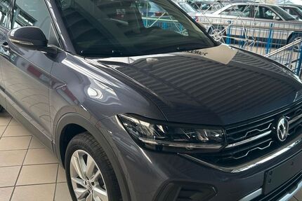 VW T-Cross 2.750 km 24.590 &euro; Batzhausen 92358