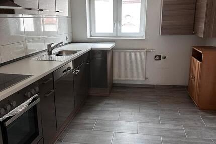 Wohnung Neunkirchen Heinitz - 3 Zimmer, 90 m&sup2;, 650&euro; | Angebot:26413145