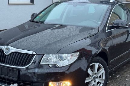 Skoda Superb 199.635 km 5.880 &euro; Göttingen 37077