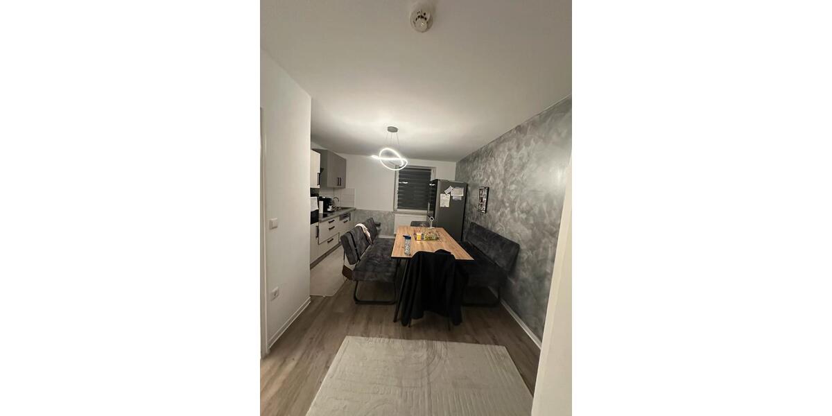 Etagenwohnung Rosenheim Innenstadt - 3 Zimmer, 60 m&sup2;, 884&euro; | Angebot:25568300