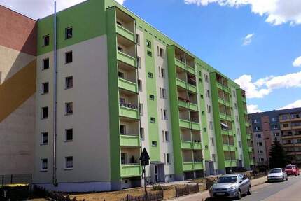 Zimmer Zeithain - 4 Zimmer, 77 m&sup2;, 400&euro; | Angebot:25820738