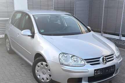 VW Golf 110.380 km 4.990 &euro; Dillenburg 35683