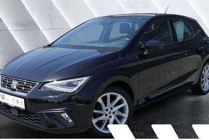 Seat Ibiza 31.951 km 15.921 &euro; Gelnhausen 63571