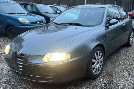 Alfa Romeo 147 116.000 km 2.450 &euro; Schleswig 24837