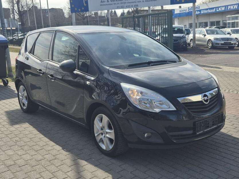 Opel Meriva 96.000 km 4.990 € Chemnitz 09120