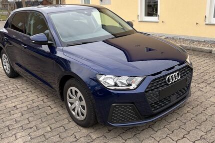 Audi A1 32.000 km 16.990 &euro; Hof 95030