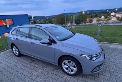 VW Golf 110.500 km 18.000 &euro; Treuen 08233