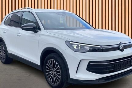 VW Tiguan 28.891 km 32.980 &euro; Dresden 01328