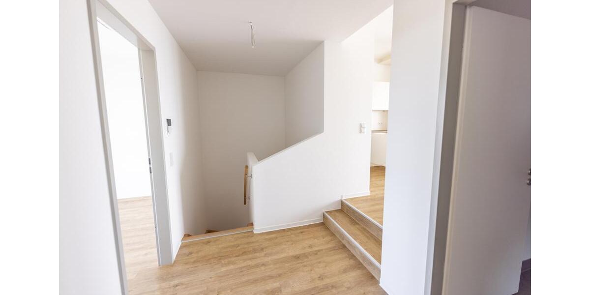 Maisonettenwohnung Cottbus Sachsendorf - 5 Zimmer, 130 m&sup2;, 2.086&euro; | Angebot:26163990