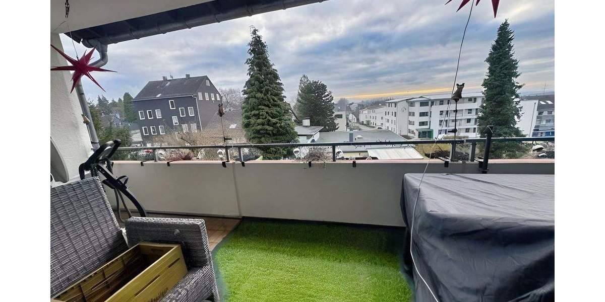 Etagenwohnung Wermelskirchen - 3 Zimmer, 95 m&sup2;, 259.000&euro; | Angebot:24812417