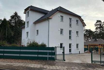 Petershagen-Eggersdorf - 3 Zi - FREI - Schöne Wohnung mit Gartenanteil und Terrasse 3 zimmer