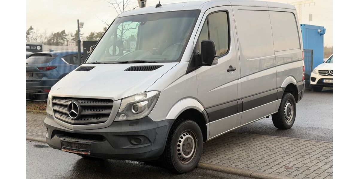Mercedes-Benz Sprinter 247.114 km 10.490 &euro; Wildau 15745