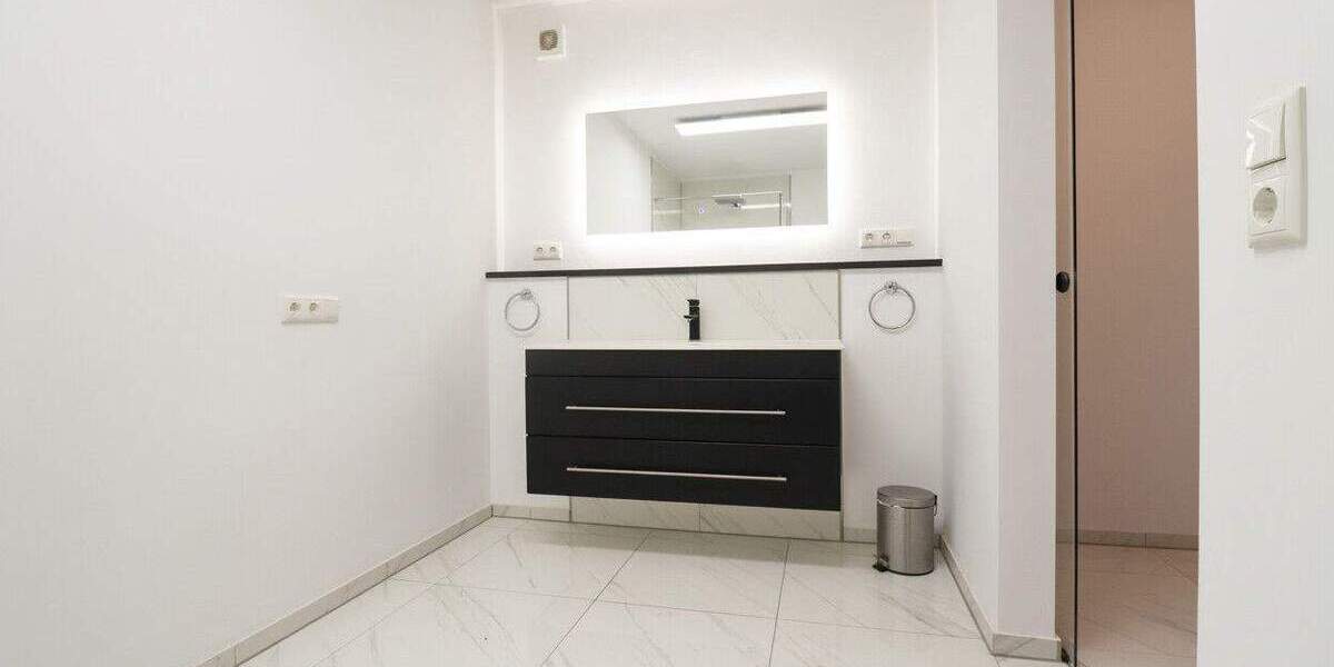 Etagenwohnung Burgoberbach - 2 Zimmer, 75 m&sup2;, 199.000&euro; | Angebot:24807918