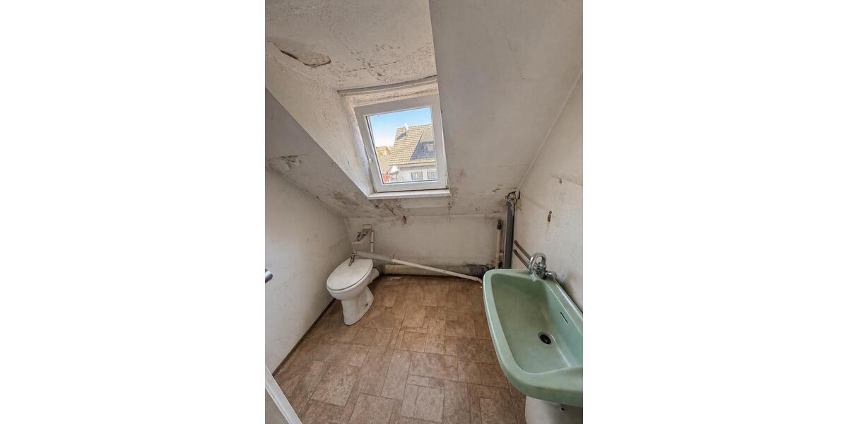 Einfamilienhaus Hirschau - 8 Zimmer, 130 m&sup2;, 164.999&euro; | Angebot:26961271