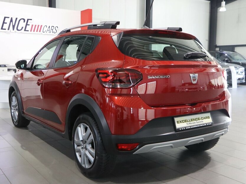 Sandero STEPWAY III 90 TCe Comfort / LED, KAMERA